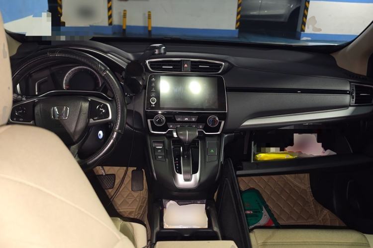 Used Honda CR-V 2021 240TURBO CVT 2WD Comfort Version Center Console