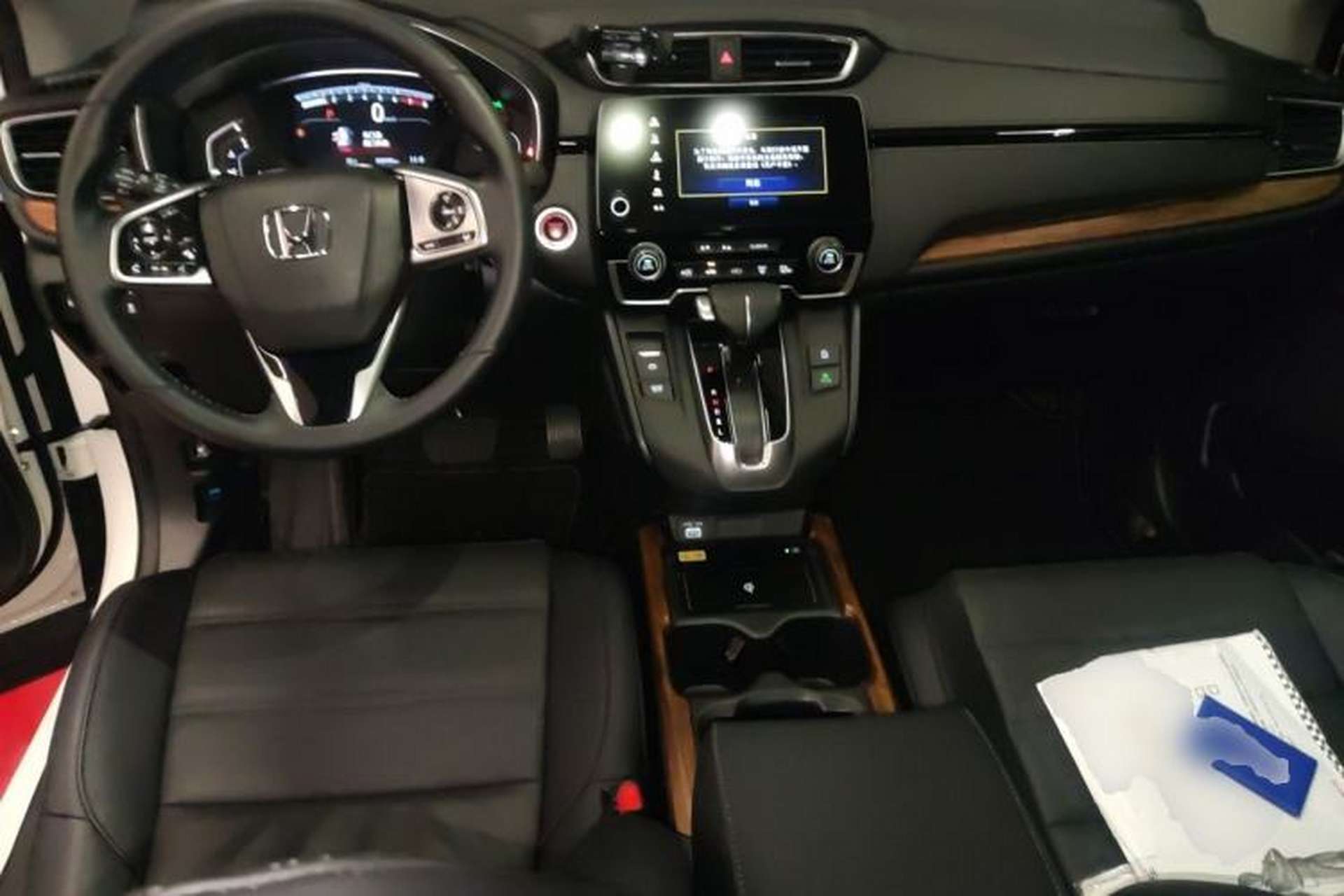 Used Honda CR-V 2021 240TURBO CVT 2WD Fashion Edition Center Console
