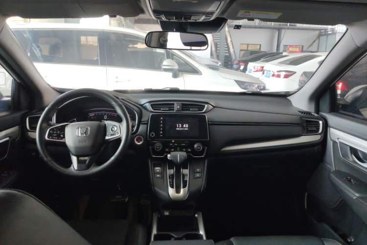 Used Honda CR-V 2021 240TURBO CVT Two-Wheel Drive Urban Edition Center Console