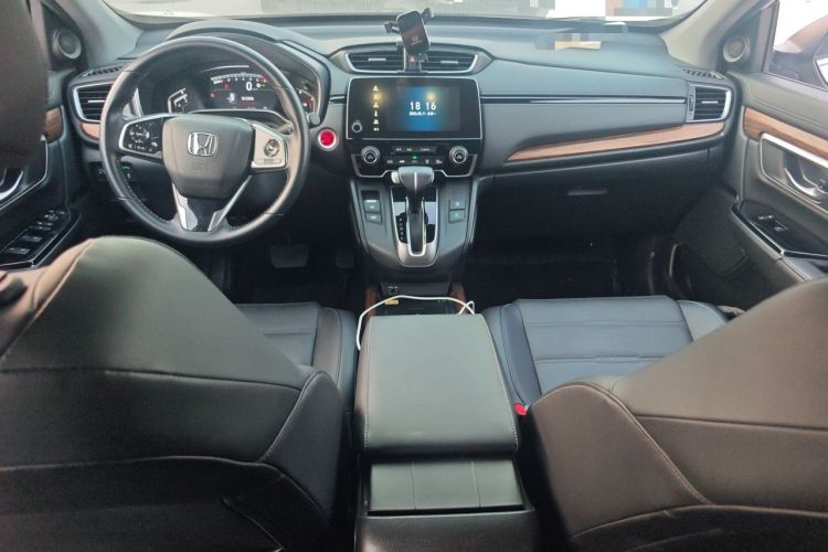 Used Honda CR-V 2021 240TURBO CVT 2WD Fashion Edition Center Console