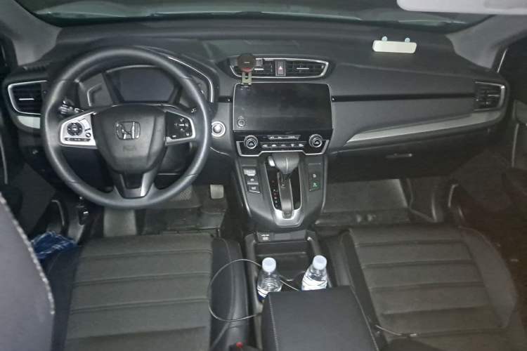 Used Honda CR-V 2021 240TURBO CVT Two-Wheel Drive Urban Edition Center Console