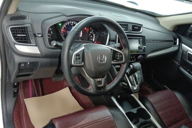 Used Honda CR-V 2021 240TURBO CVT 2WD Comfort Version Center Console