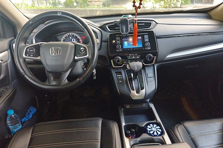 Used Honda CR-V 2021 240TURBO CVT 2WD Comfort Version Center Console