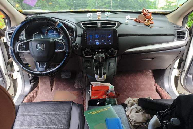 Used Honda CR-V 2021 240TURBO CVT 2WD Comfort Version Center Console