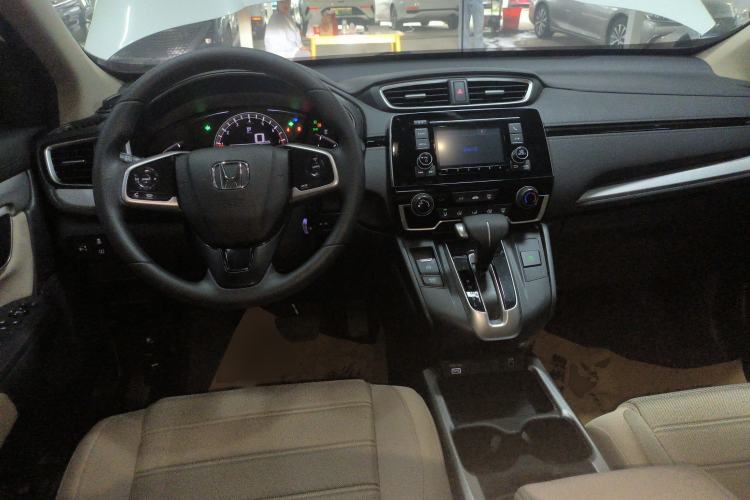Used Honda CR-V 2021 240TURBO CVT 2WD Comfort Version Center Console