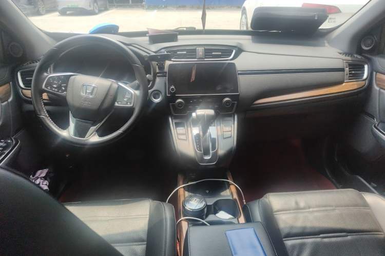 Used Honda CR-V 2021 240TURBO CVT 2WD Fashion Edition Center Console
