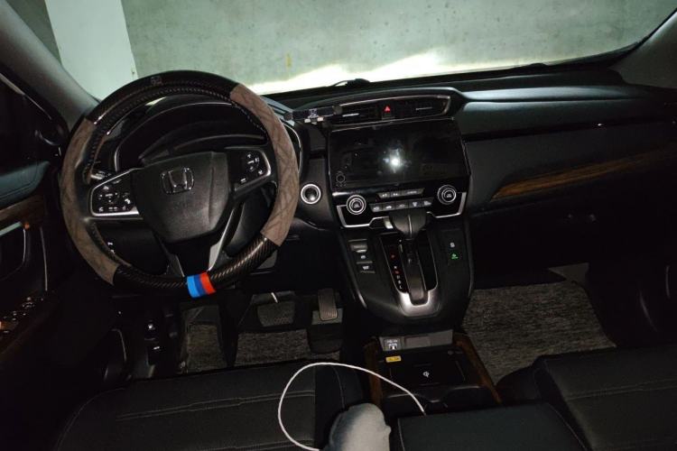 Used Honda CR-V 2021 240TURBO CVT 2WD Fashion Edition Center Console