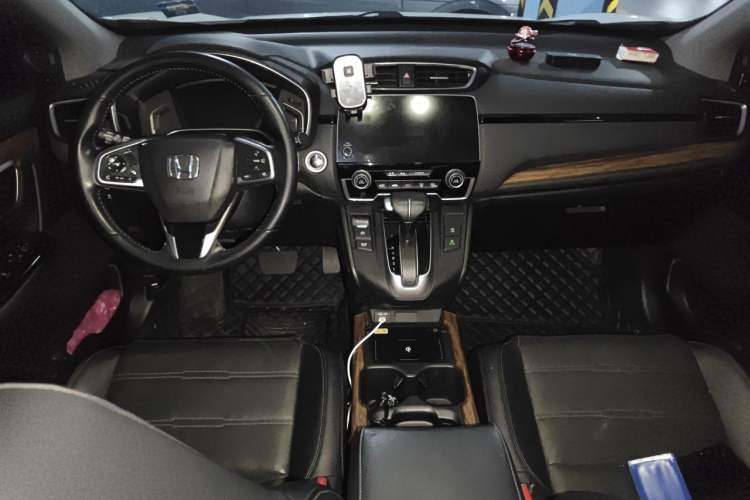 Used Honda CR-V 2021 240TURBO CVT 2WD Fashion Edition Center Console
