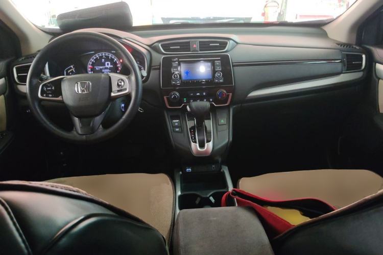 Used Honda CR-V 2021 240TURBO CVT 2WD Comfort Version Center Console