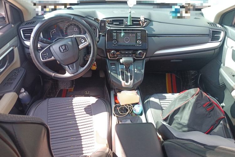 Used Honda CR-V 2021 240TURBO CVT 2WD Comfort Version Center Console