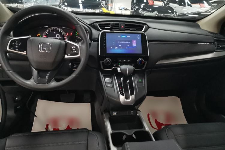 Used Honda CR-V 2021 240TURBO CVT 2WD Comfort Version Center Console