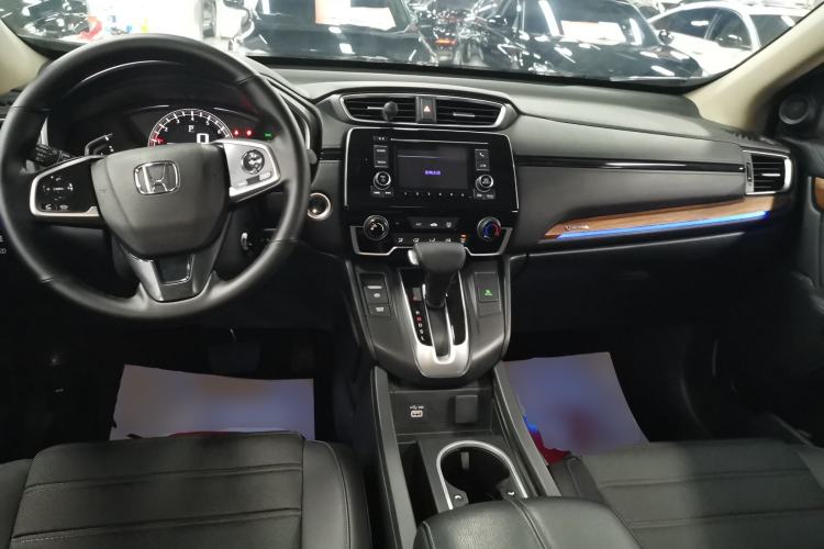 Used Honda CR-V 2021 240TURBO CVT 2WD Comfort Version Center Console