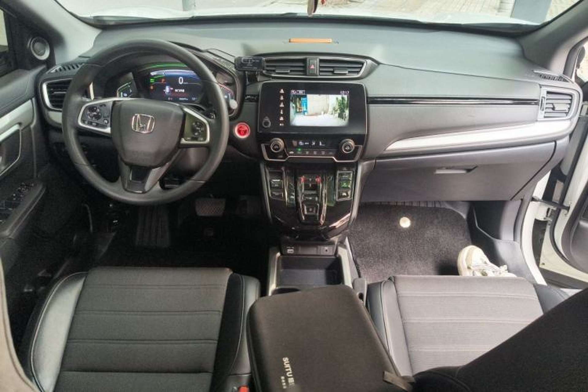 Used Honda CR-V 2021 Rui Hybrid 2.0L 2WD Pure Speed Edition Center Console