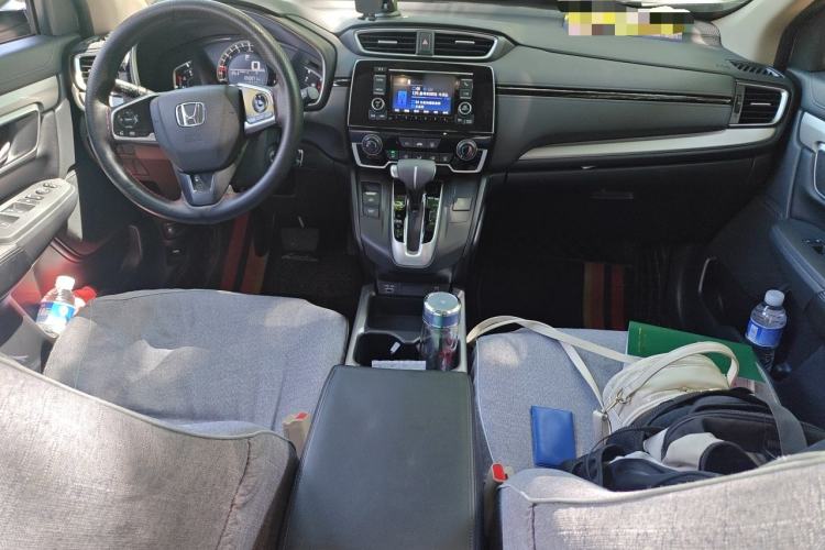 Used Honda CR-V 2021 240TURBO CVT 2WD Comfort Version Center Console