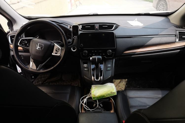 Used Honda CR-V 2021 240TURBO CVT 2WD Fashion Edition Center Console