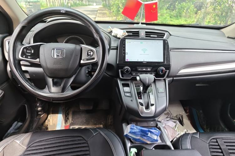 Used Honda CR-V 2021 240TURBO CVT 2WD Comfort Version Center Console