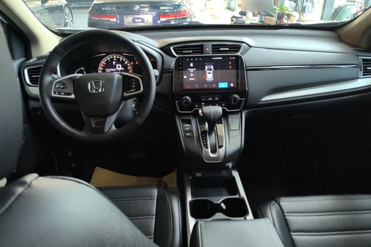 Used Honda CR-V 2021 240TURBO CVT 2WD Comfort Version Center Console
