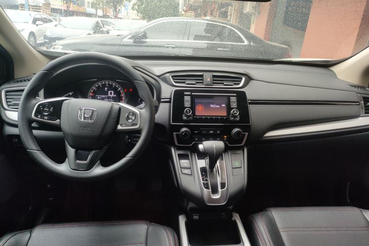 Used Honda CR-V 2021 240TURBO CVT 2WD Comfort Version Center Console