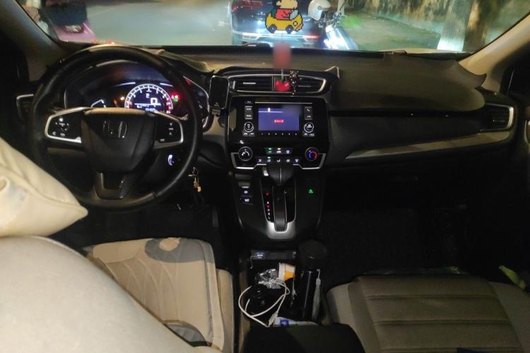 Used Honda CR-V 2021 240TURBO CVT 2WD Comfort Version Center Console