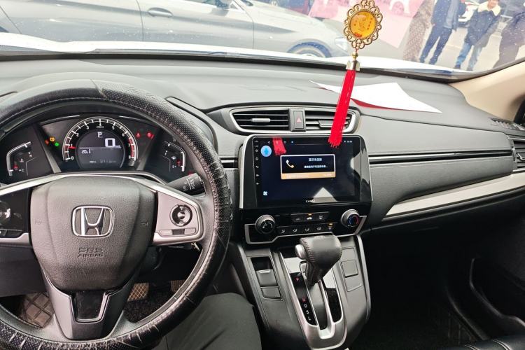 Used Honda CR-V 2021 240TURBO CVT 2WD Comfort Version Center Console