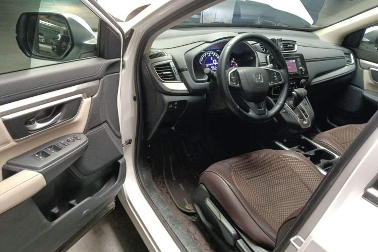 Used Honda CR-V 2021 240TURBO CVT 2WD Comfort Version Driver Seat