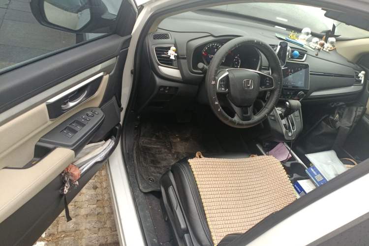 Used Honda CR-V 2021 240TURBO CVT 2WD Comfort Version Driver Seat