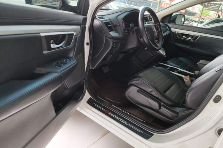 Used Honda CR-V 2021 240TURBO CVT 2WD Comfort Version Driver Seat