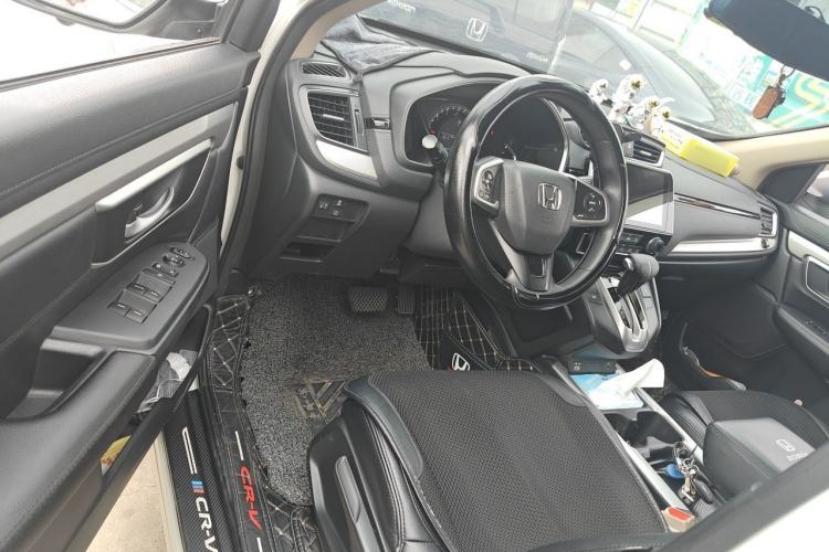 Used Honda CR-V 2021 240TURBO CVT 2WD Comfort Version Driver Seat