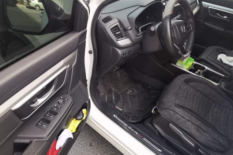 Used Honda CR-V 2021 240TURBO CVT Two-Wheel Drive Urban Edition Driver Seat