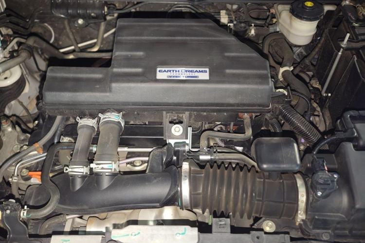Used Honda CR-V 2021 240TURBO CVT 2WD Comfort Version Engine Bay
