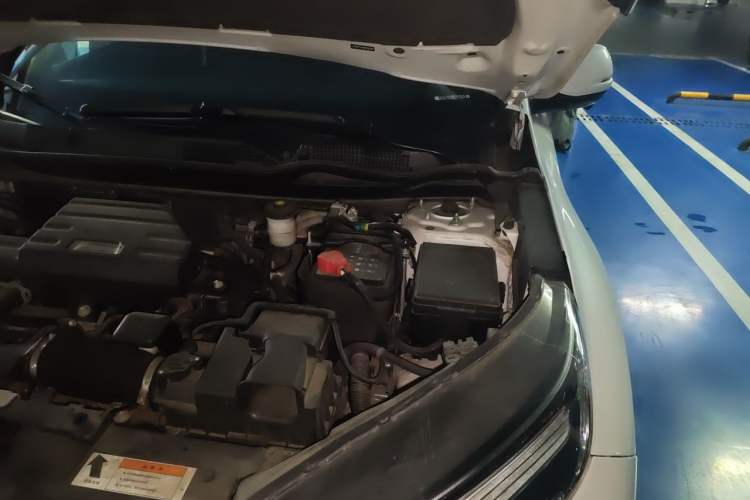 Used Honda CR-V 2021 240TURBO CVT 2WD Comfort Version Engine Bay Left