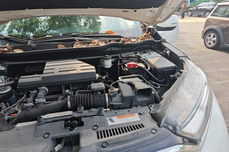 Used Honda CR-V 2021 240TURBO CVT 2WD Comfort Version Engine Bay Left