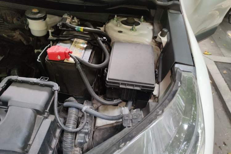Used Honda CR-V 2021 240TURBO CVT 2WD Comfort Version Engine Bay Left