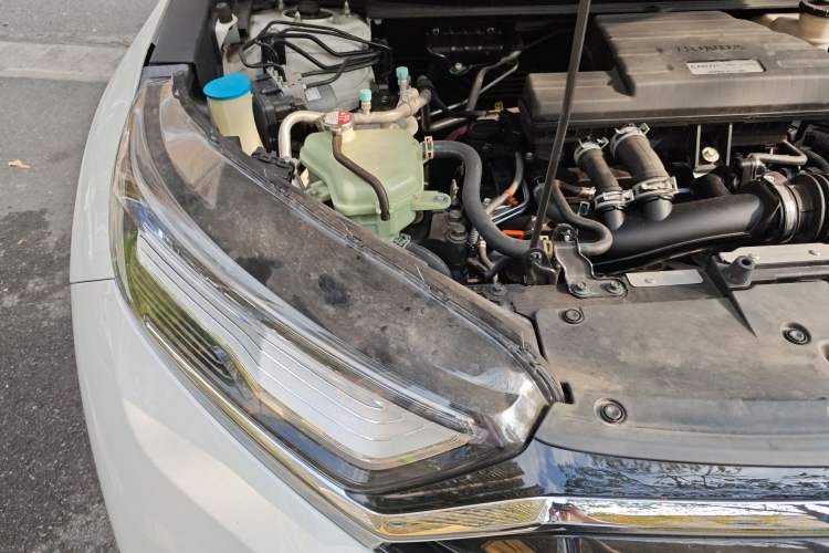Used Honda CR-V 2021 240TURBO CVT 2WD Fashion Edition Engine Bay Right