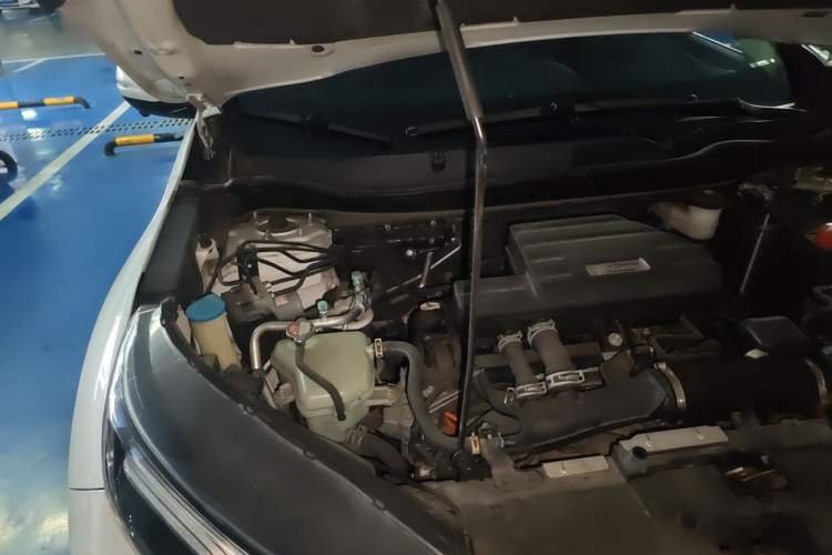 Used Honda CR-V 2021 240TURBO CVT 2WD Comfort Version Engine Bay Right