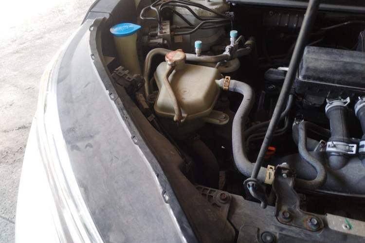 Used Honda CR-V 2021 240TURBO CVT 2WD Comfort Version Engine Bay Right