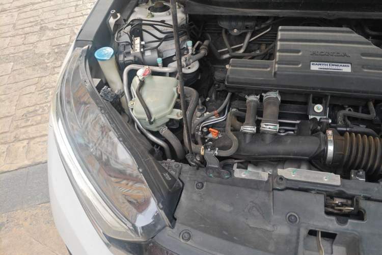 Used Honda CR-V 2021 240TURBO CVT 2WD Comfort Version Engine Bay Right