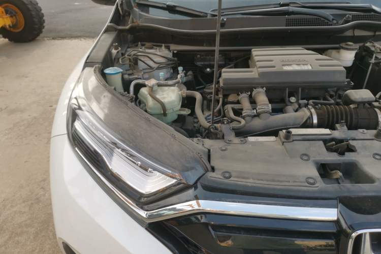 Used Honda CR-V 2021 240TURBO CVT 2WD Comfort Version Engine Bay Right