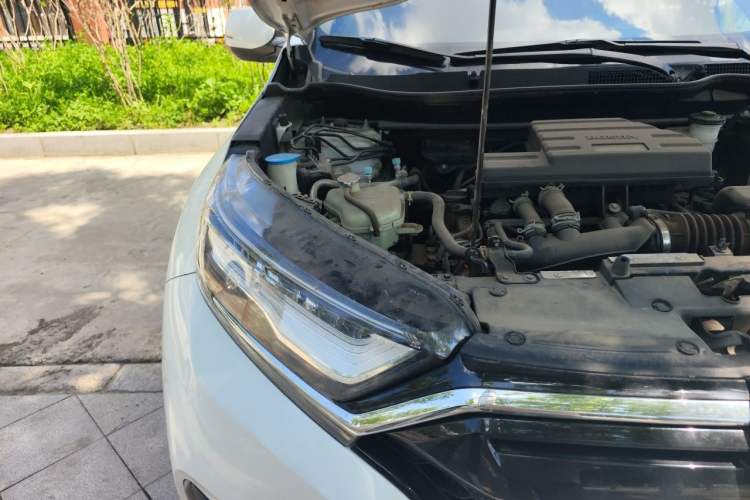 Used Honda CR-V 2021 240TURBO CVT 2WD Comfort Version Engine Bay Right