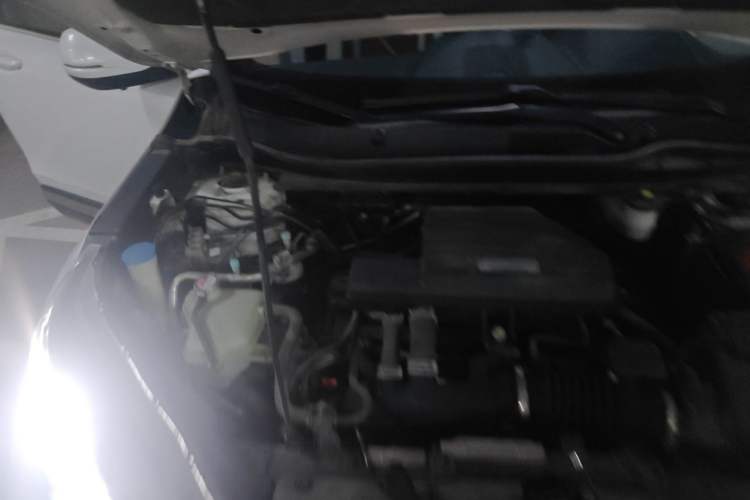 Used Honda CR-V 2021 240TURBO CVT 2WD Comfort Version Engine Bay Right