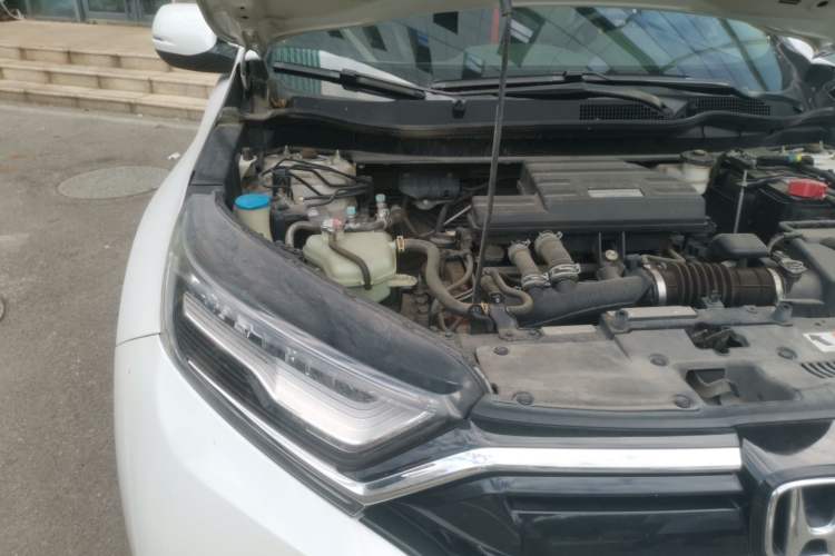 Used Honda CR-V 2021 240TURBO CVT 2WD Comfort Version Engine Bay Right