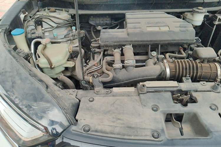 Used Honda CR-V 2021 240TURBO CVT 2WD Comfort Version Engine Bay Right
