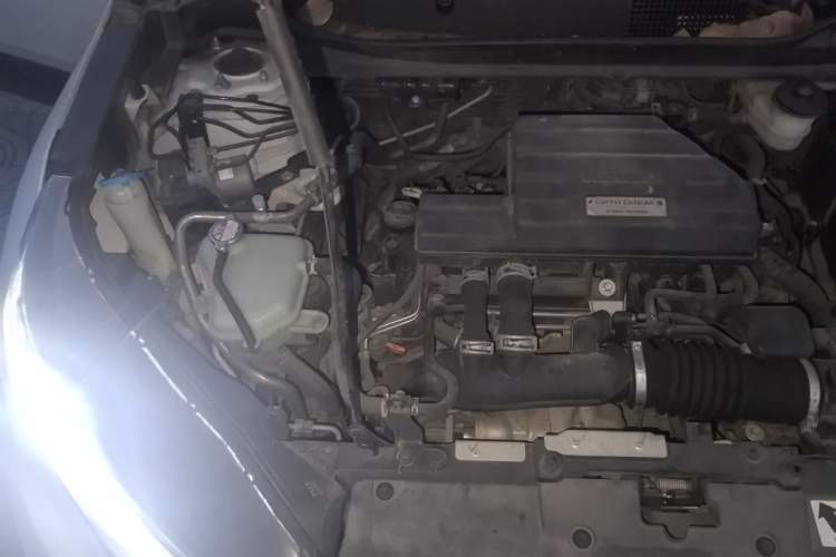 Used Honda CR-V 2021 240TURBO CVT 2WD Comfort Version Engine Bay Right