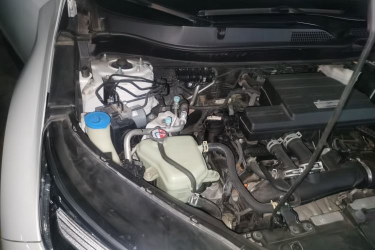 Used Honda CR-V 2021 240TURBO CVT 2WD Comfort Version Engine Bay Right