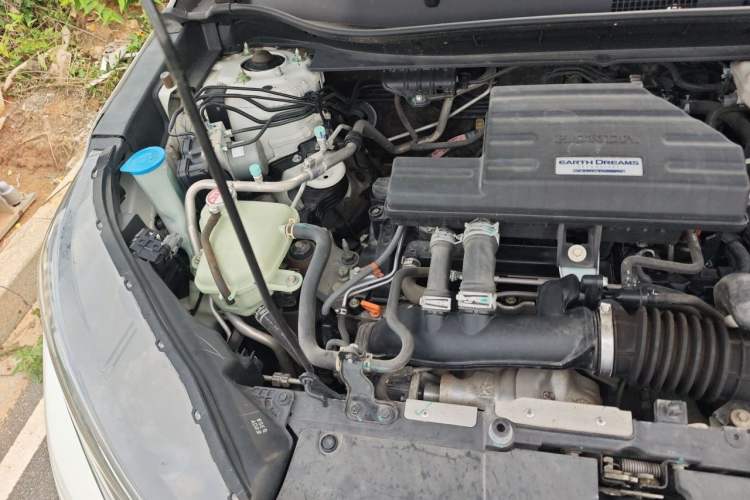 Used Honda CR-V 2021 240TURBO CVT 2WD Comfort Version Engine Bay Right