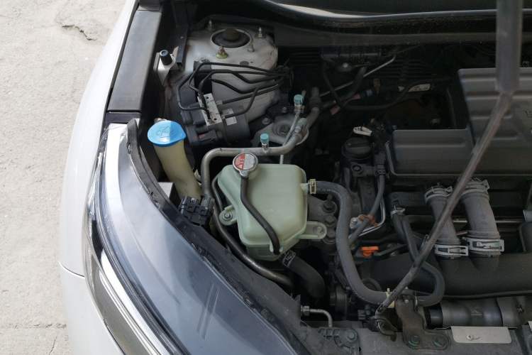 Used Honda CR-V 2021 240TURBO CVT 2WD Fashion Edition Engine Bay Right