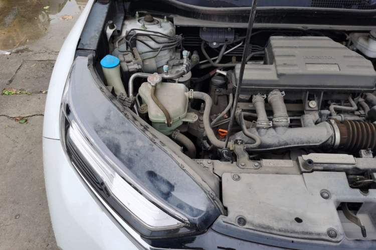 Used Honda CR-V 2021 240TURBO CVT 2WD Comfort Version Engine Bay Right