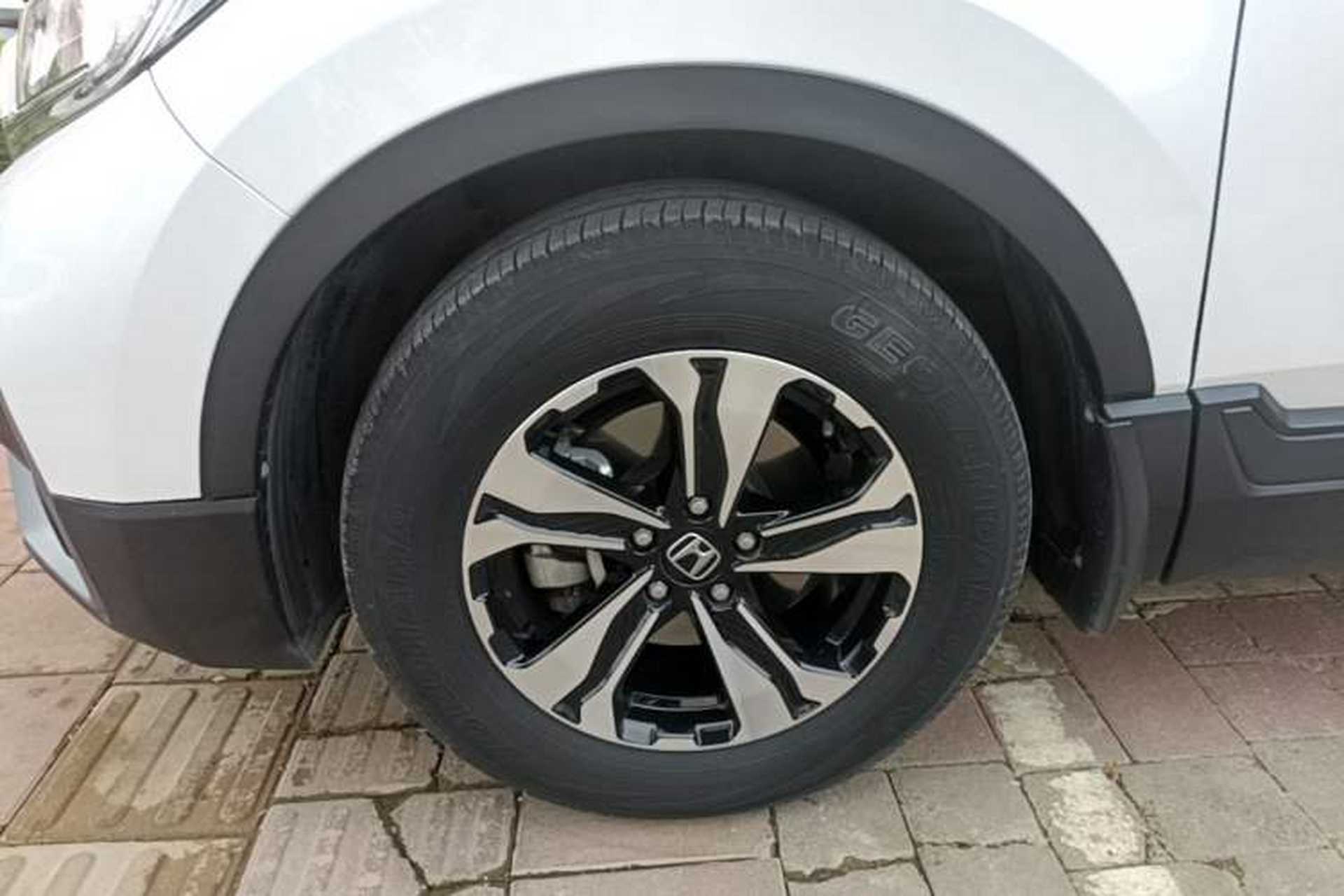 Used Honda CR-V 2021 240TURBO CVT 2WD Comfort Version Exterior 4