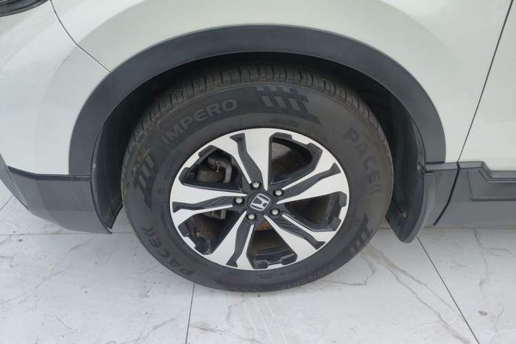 Used Honda CR-V 2021 240TURBO CVT 2WD Comfort Version Exterior 4