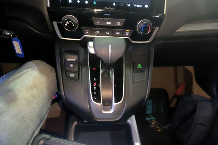 Used Honda CR-V 2021 240TURBO CVT 2WD Comfort Version Gear Lever
